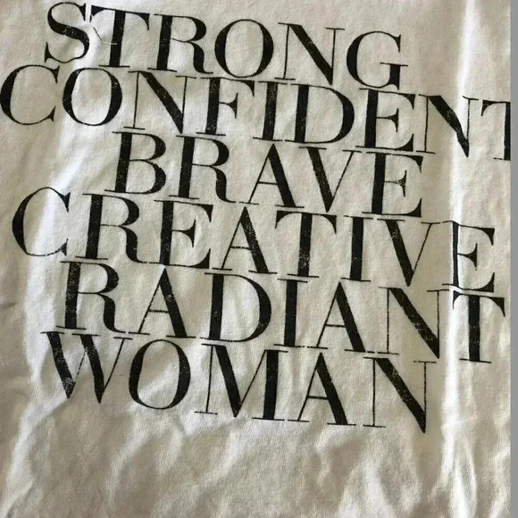 Gap Favorite T Strong Confident Brave Creative Radiant Woman - Picture 3 of 5